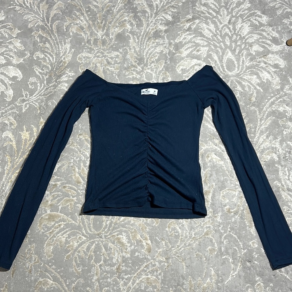 Hollister off the shoulder, long sleeve